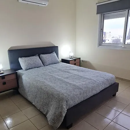 Διαμέρισμα Parlena Latsia *